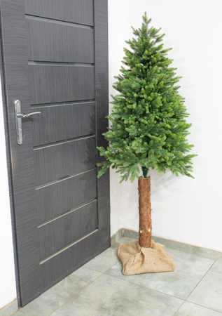 Sztuczna Choinka 170 cm na Pniu – 100% PE, Silikonowa, Jasnozielona
