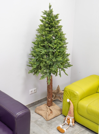 Sztuczna Choinka 170 cm na Pniu – 100% PE, Silikonowa, Jasnozielona